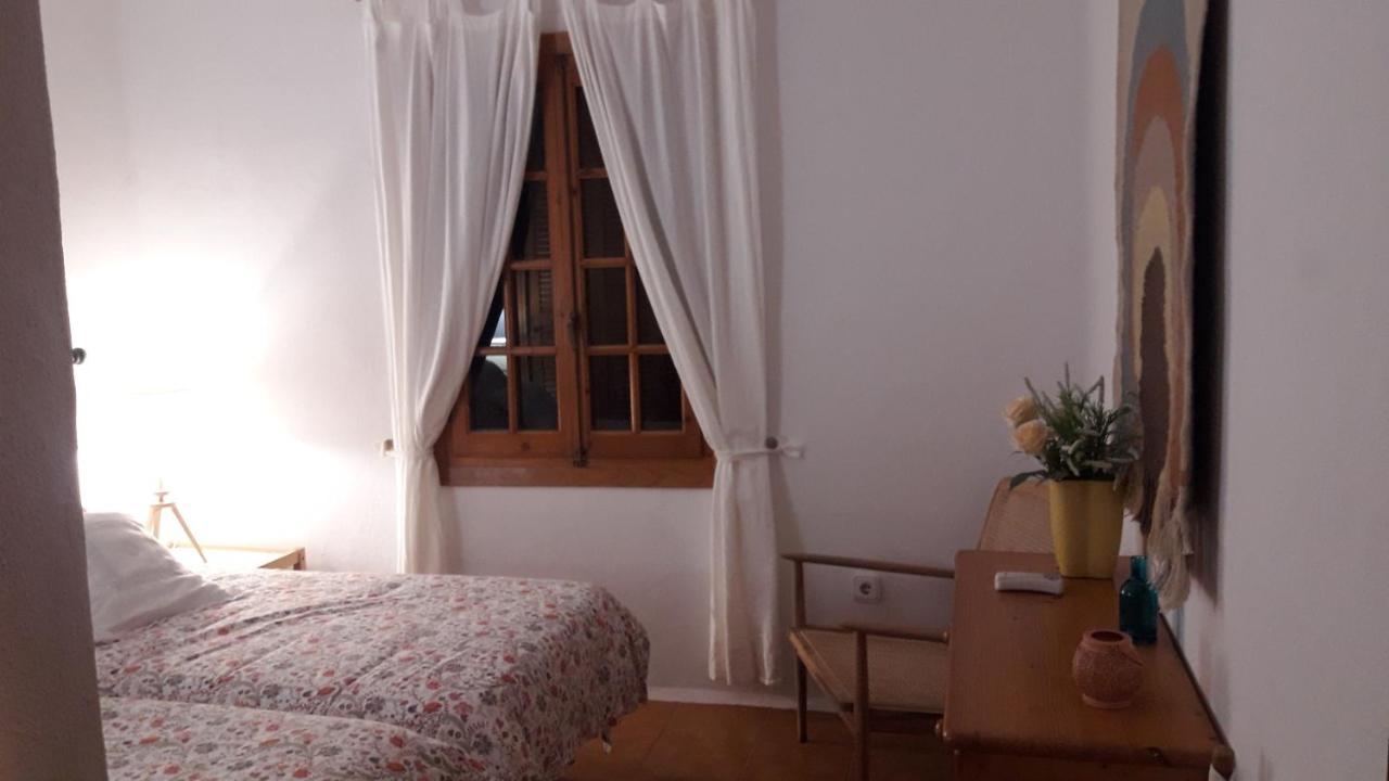 Duplex En Playas De Fornells Apartment Fornells  Bilik gambar